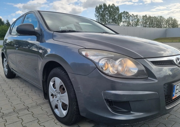 Hyundai I30 cena 14500 przebieg: 148000, rok produkcji 2009 z Łódź małe 92